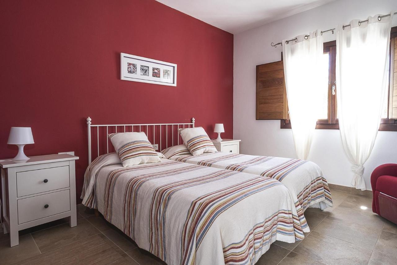 Villa Raco De Sa Vinyeta Sant Llorenc de Balafia Buitenkant foto