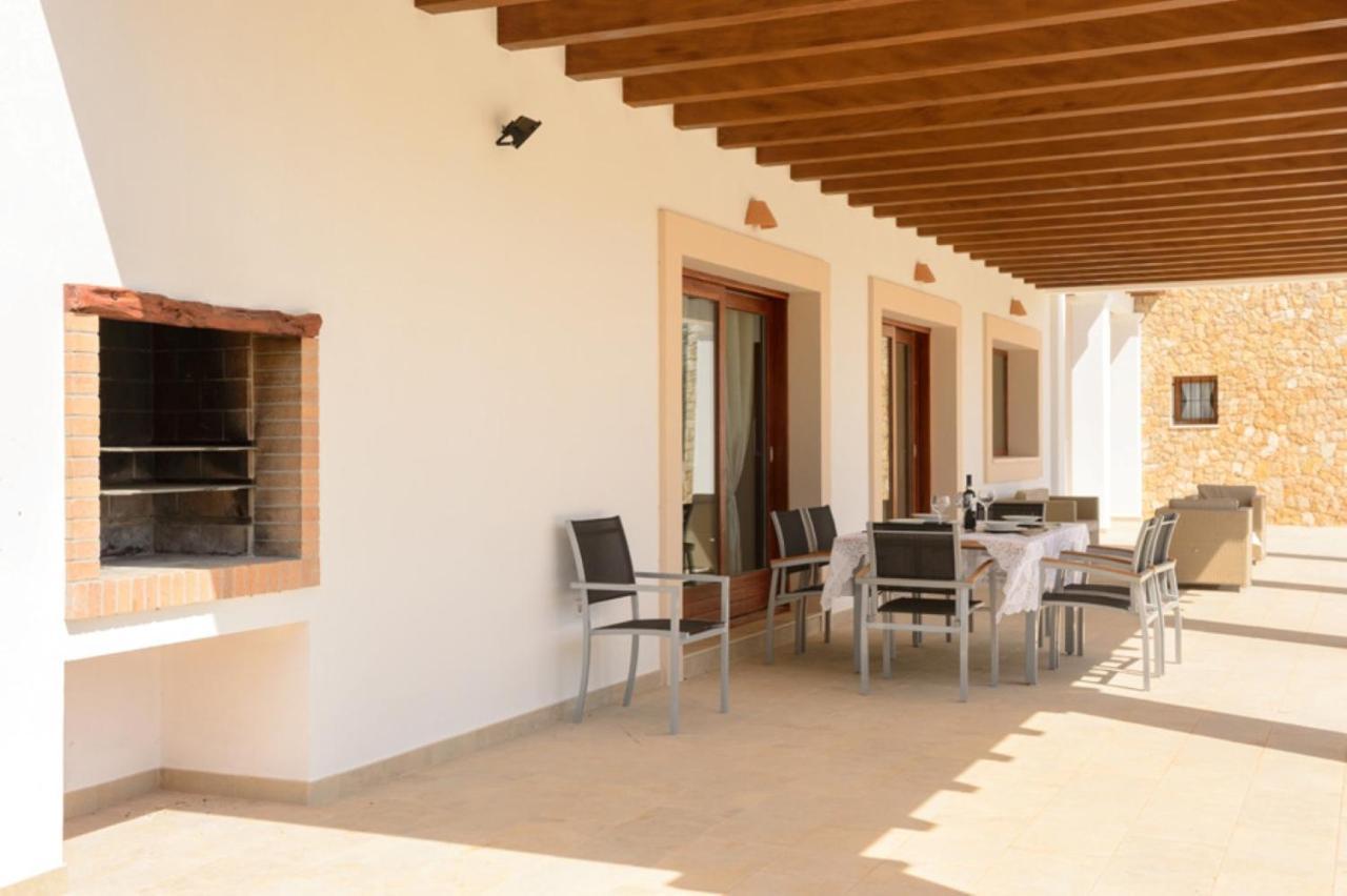 Villa Raco De Sa Vinyeta Sant Llorenc de Balafia Buitenkant foto