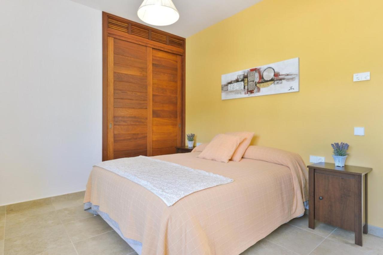 Villa Raco De Sa Vinyeta Sant Llorenc de Balafia Buitenkant foto