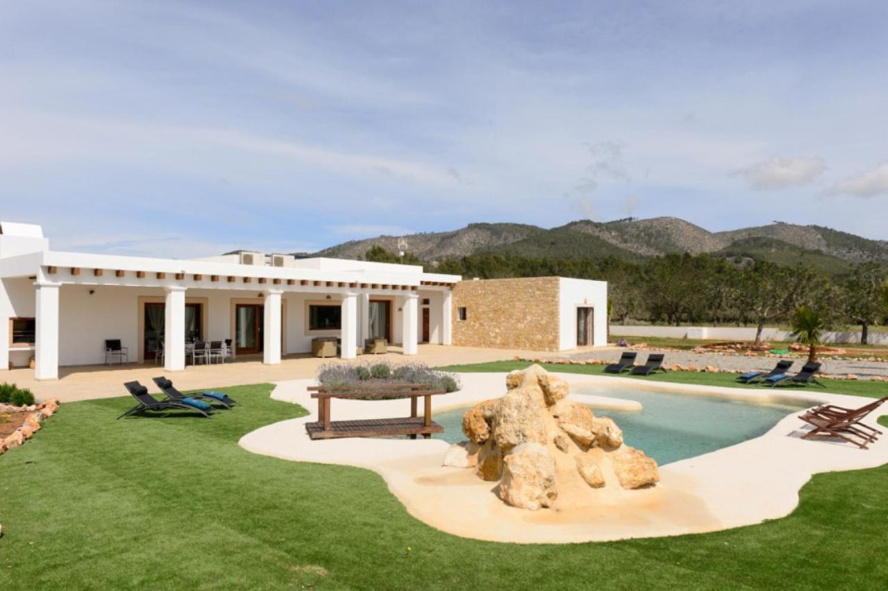 Villa Raco De Sa Vinyeta Sant Llorenc de Balafia Buitenkant foto